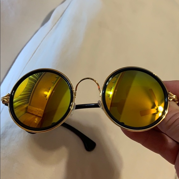 MIRRORED ROUND SUNGLASSES - Picture 6 of 8